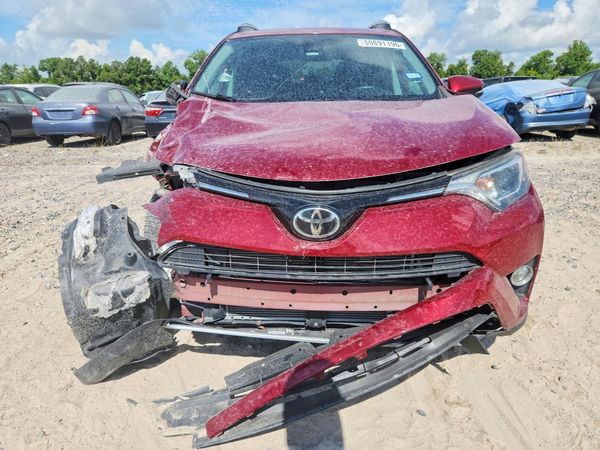 2018 TOYOTA RAV4 Adventure/XLE