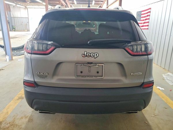 2019 JEEP CHEROKEE LATITUDE 4X4