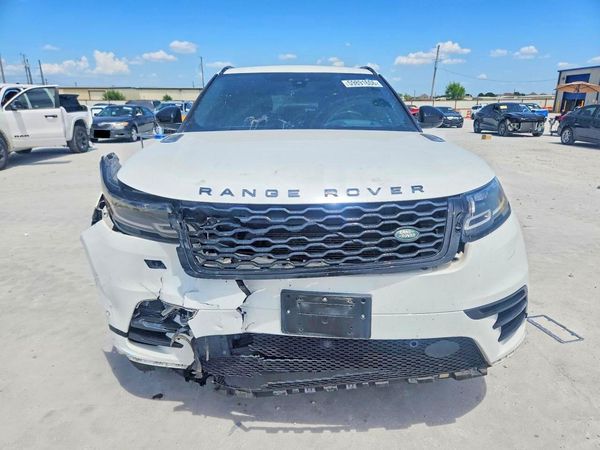 2018 LAND ROVER RANGE ROVER VELAR R-Dynamic HSE