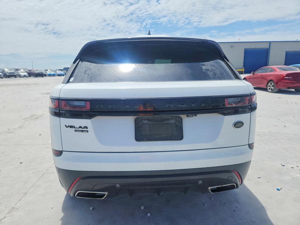 2018 LAND ROVER RANGE ROVER VELAR R-Dynamic HSE