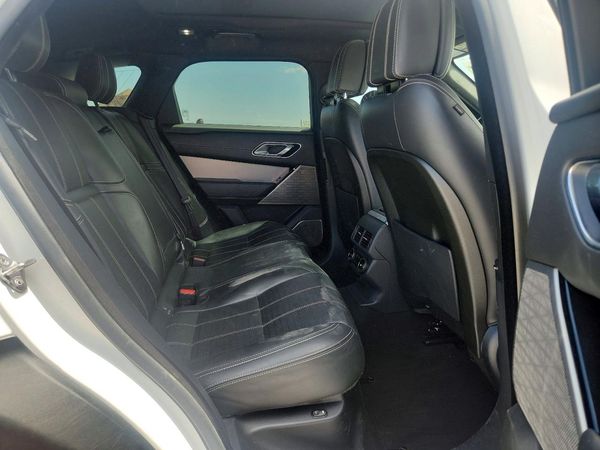 2018 LAND ROVER RANGE ROVER VELAR R-Dynamic HSE