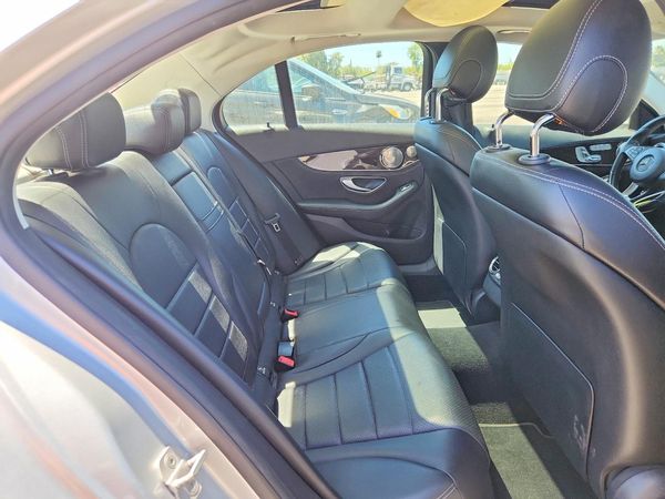 2015 MERCEDES-BENZ C Base