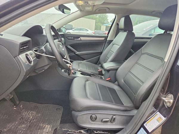2021 VOLKSWAGEN PASSAT SE