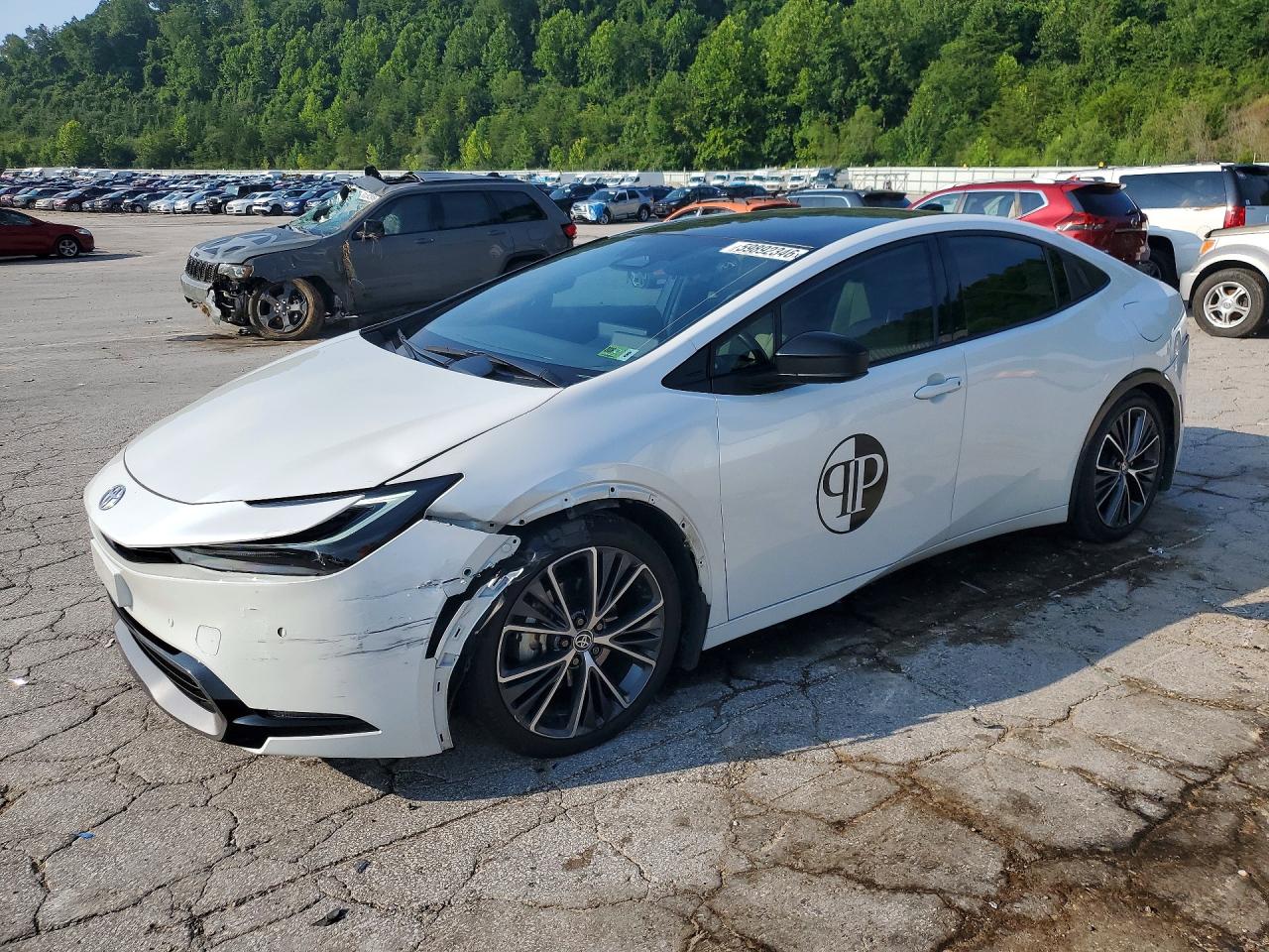 2024 TOYOTA PRIUS