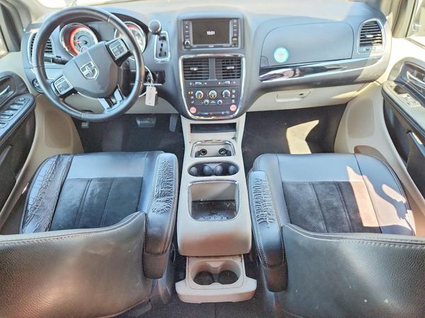 2018 DODGE GRAND CARAVAN SXT