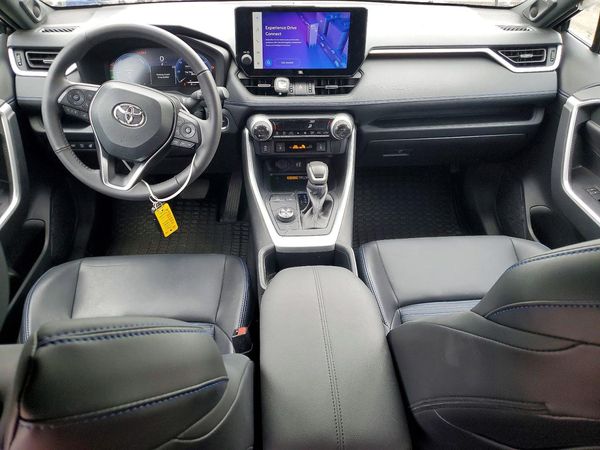 2024 TOYOTA RAV4 XSE