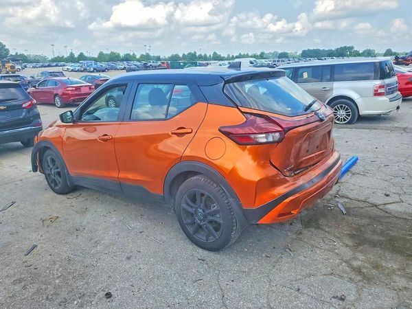 2022 NISSAN KICKS SV