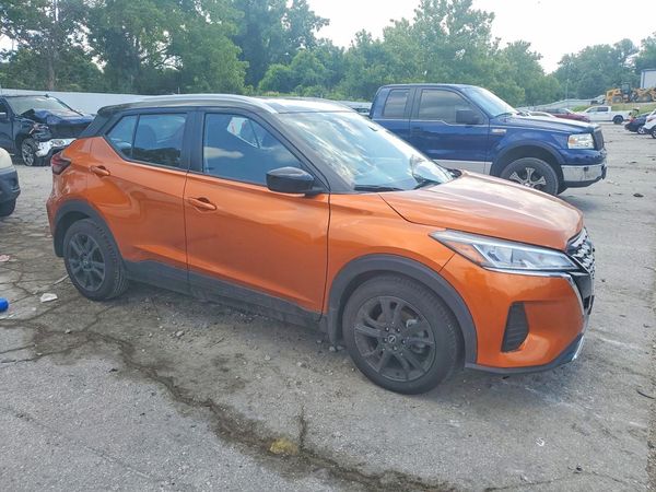 2022 NISSAN KICKS SV