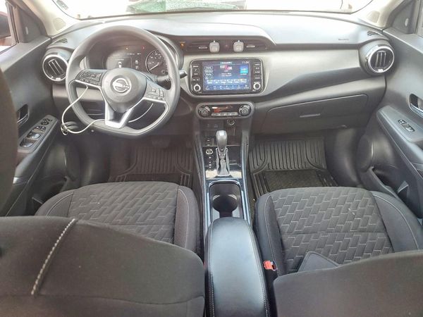 2022 NISSAN KICKS SV