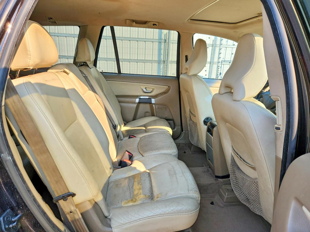 2013 VOLVO XC90