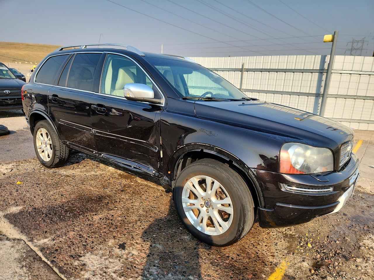 2013 VOLVO XC90