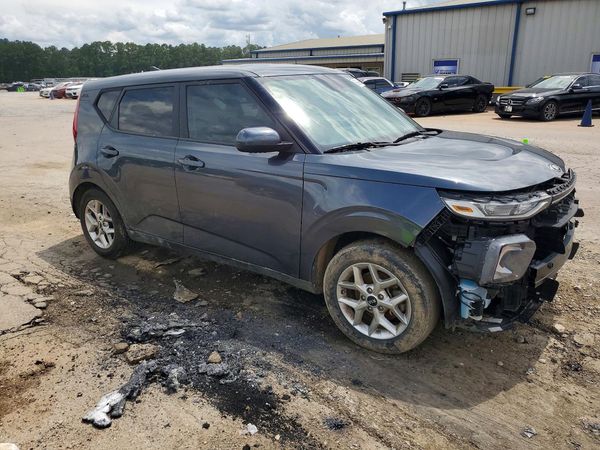 2021 KIA SOUL LX, S, X-Line