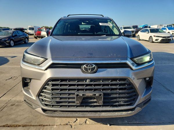 2025 TOYOTA GRAND HIGH