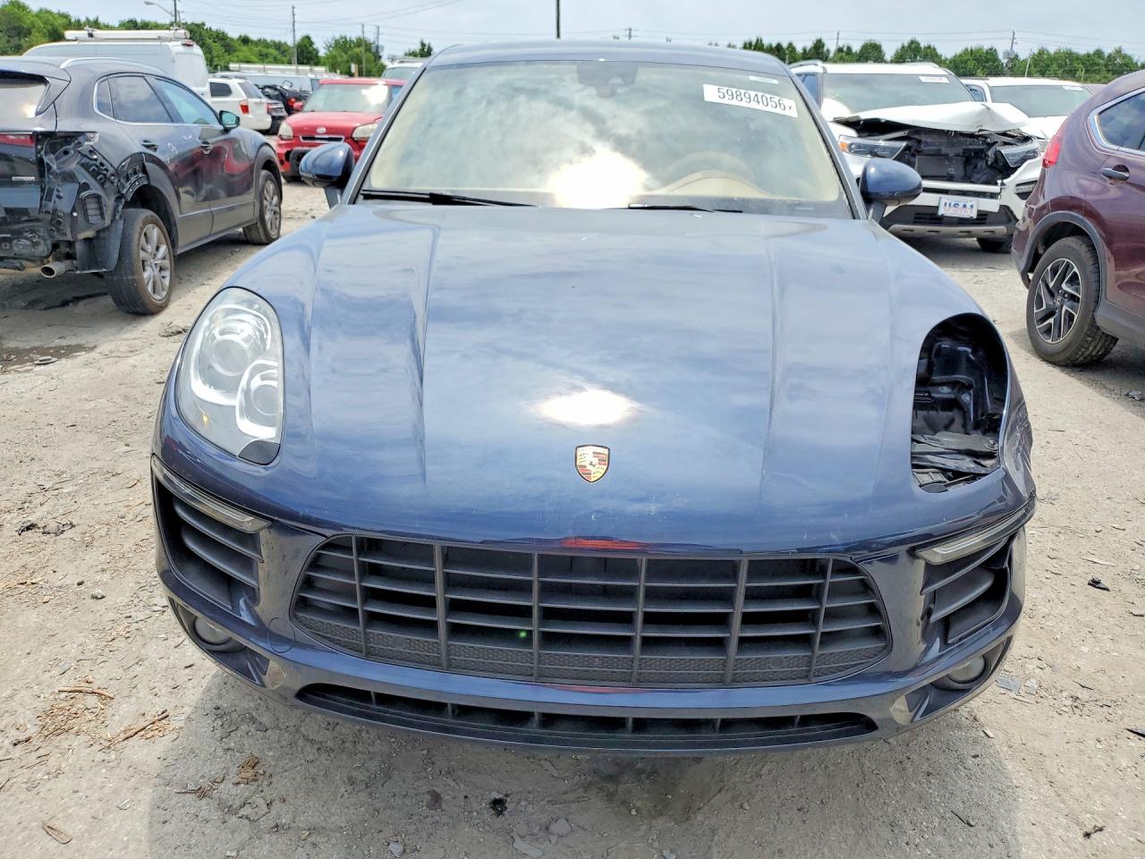 2015 PORSCHE MACAN