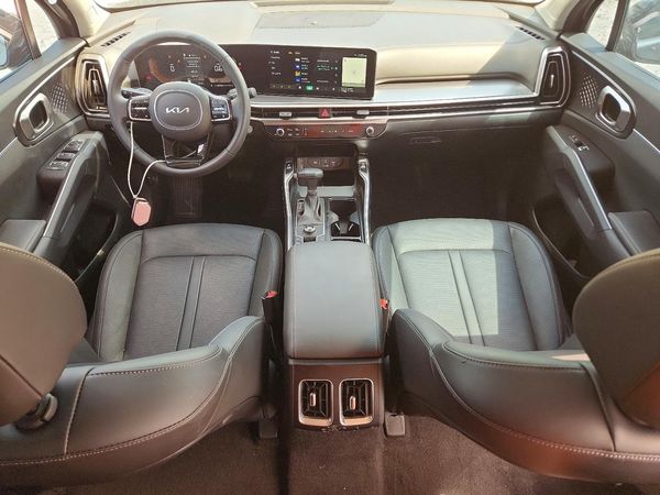 2025 KIA SORENTO