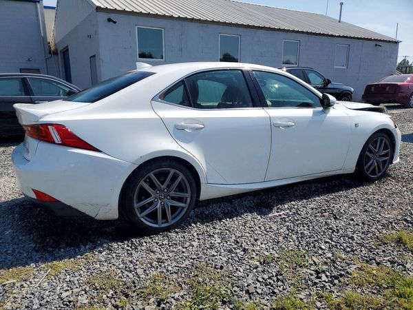 2016 LEXUS IS 300