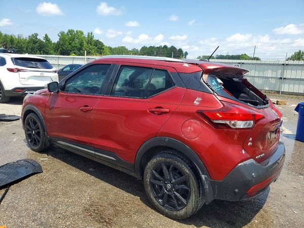 2020 NISSAN KICKS