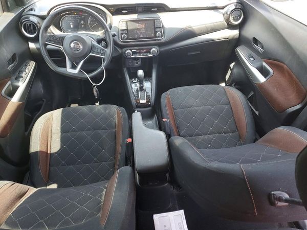 2020 NISSAN KICKS
