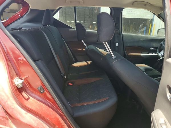 2020 NISSAN KICKS