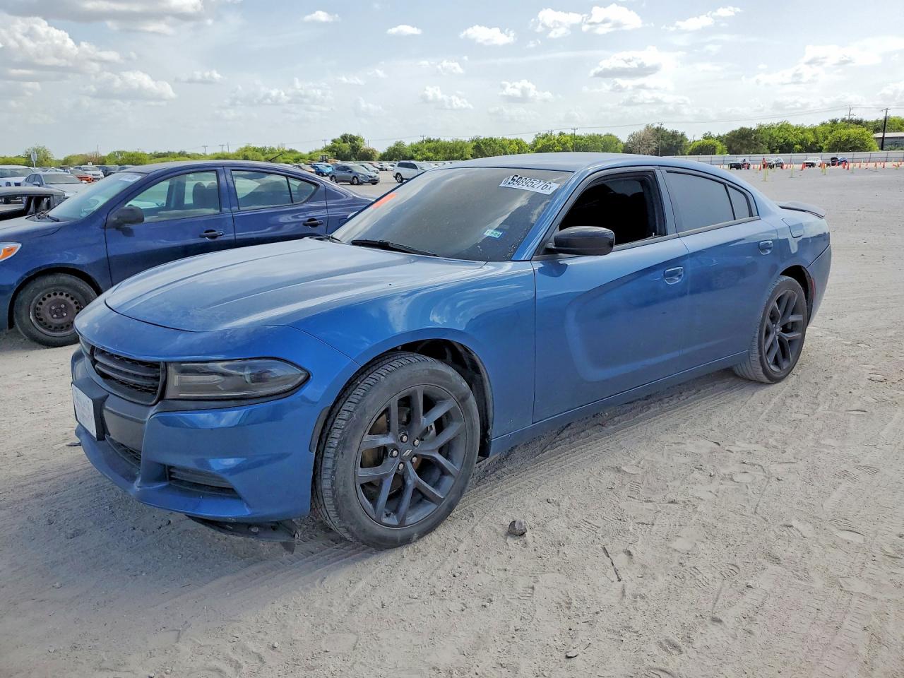 2021 DODGE CHARGER SXT — Front 3/4