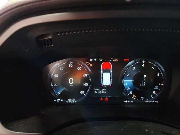 2019 VOLVO XC60 Inscription