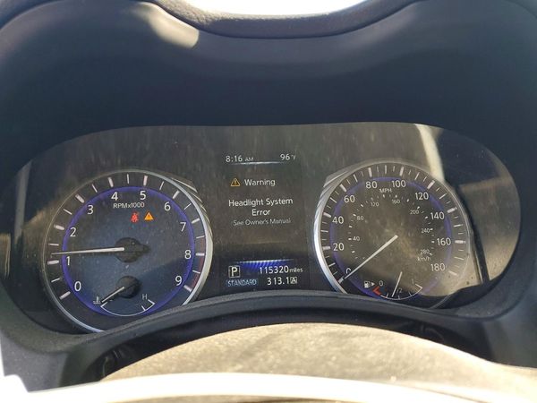 2015 INFINITI Q50