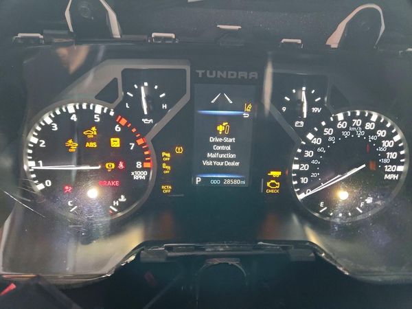 2025 TOYOTA TUNDRA SR5