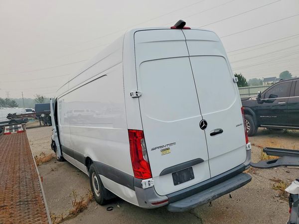 2021 MERCEDES-BENZ SPRINTER
