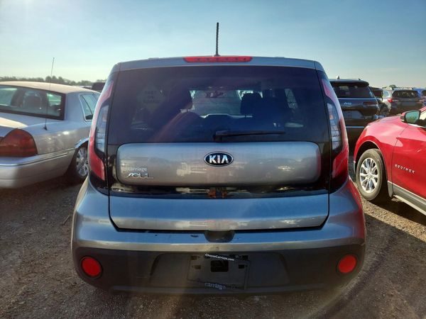 2018 KIA SOUL Base