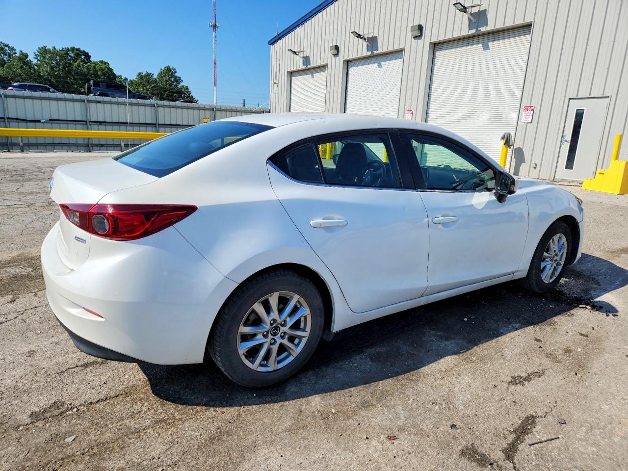 2016 MAZDA 3 Sport/GX