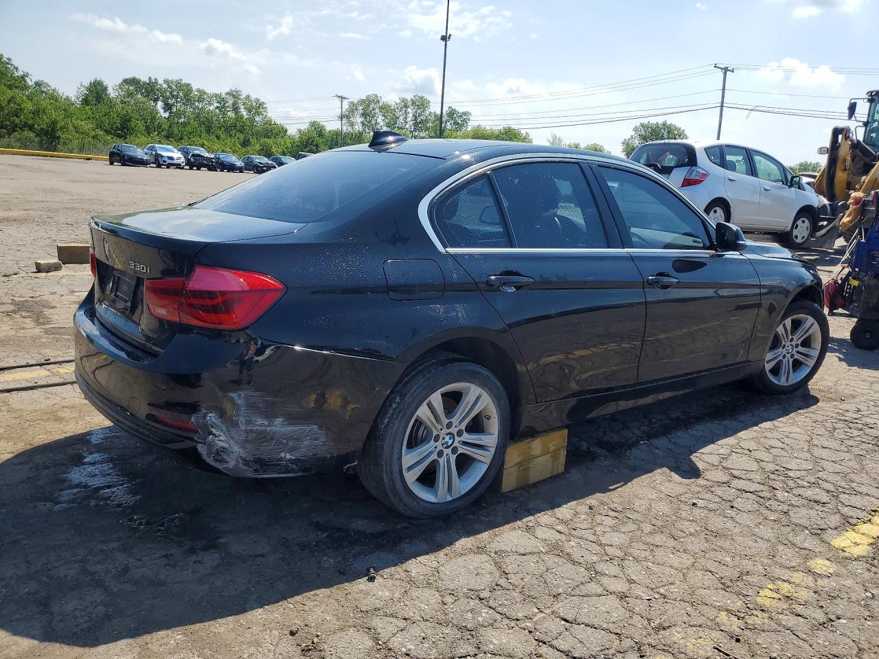 2018 BMW 330 xDrive