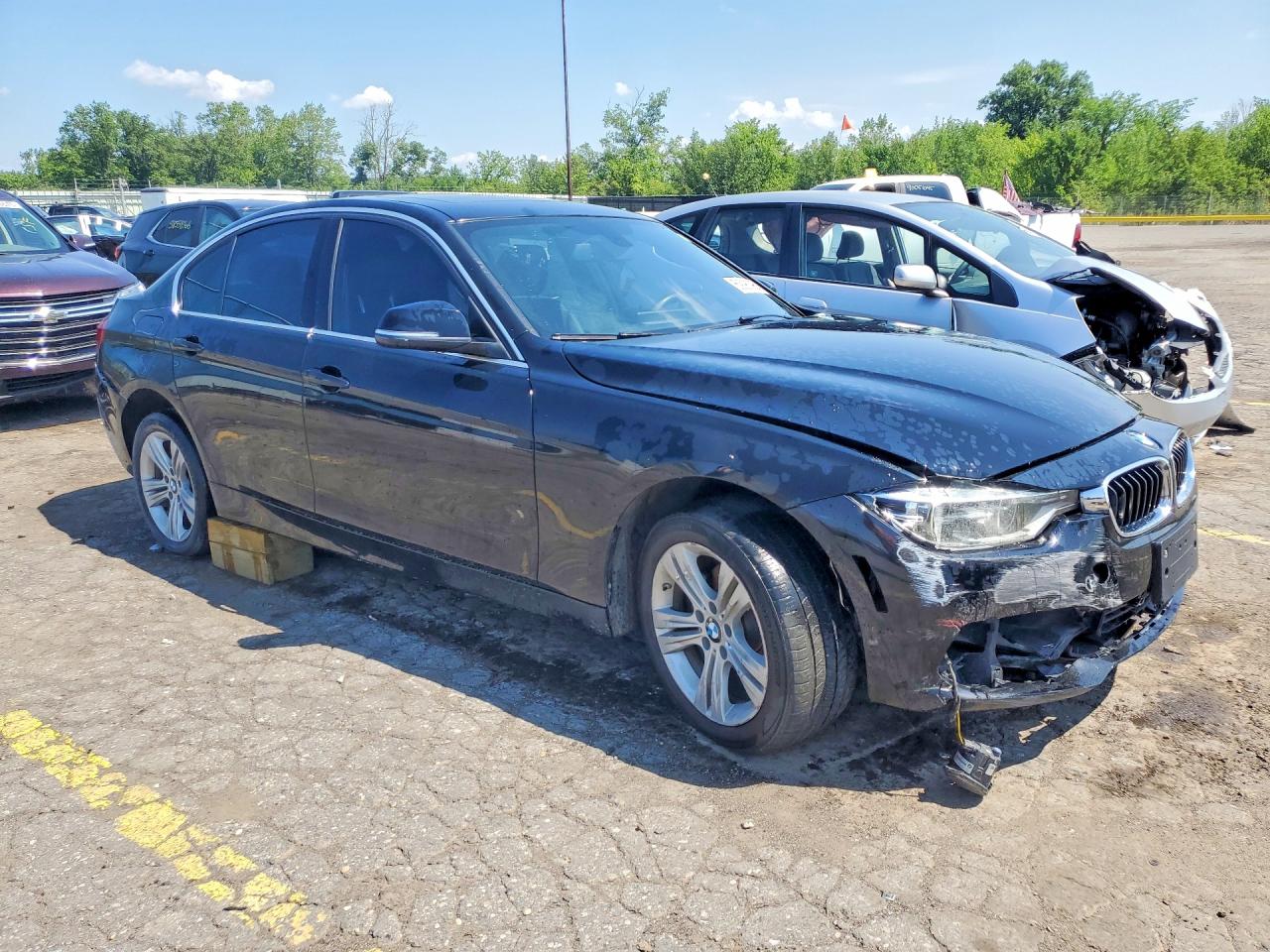 2018 BMW 330 xDrive