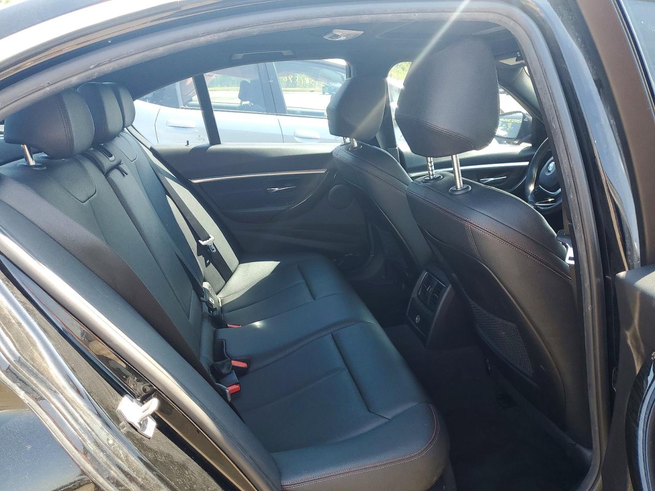 2018 BMW 330 xDrive