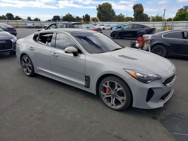 2021 KIA STINGER GT2