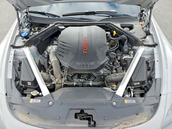2021 KIA STINGER GT2