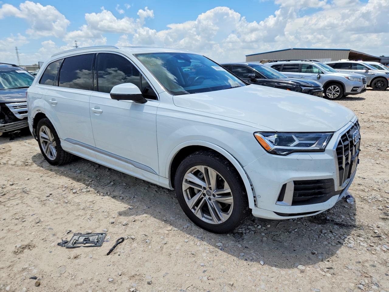 2020 AUDI Q7 quattro Premium Plus