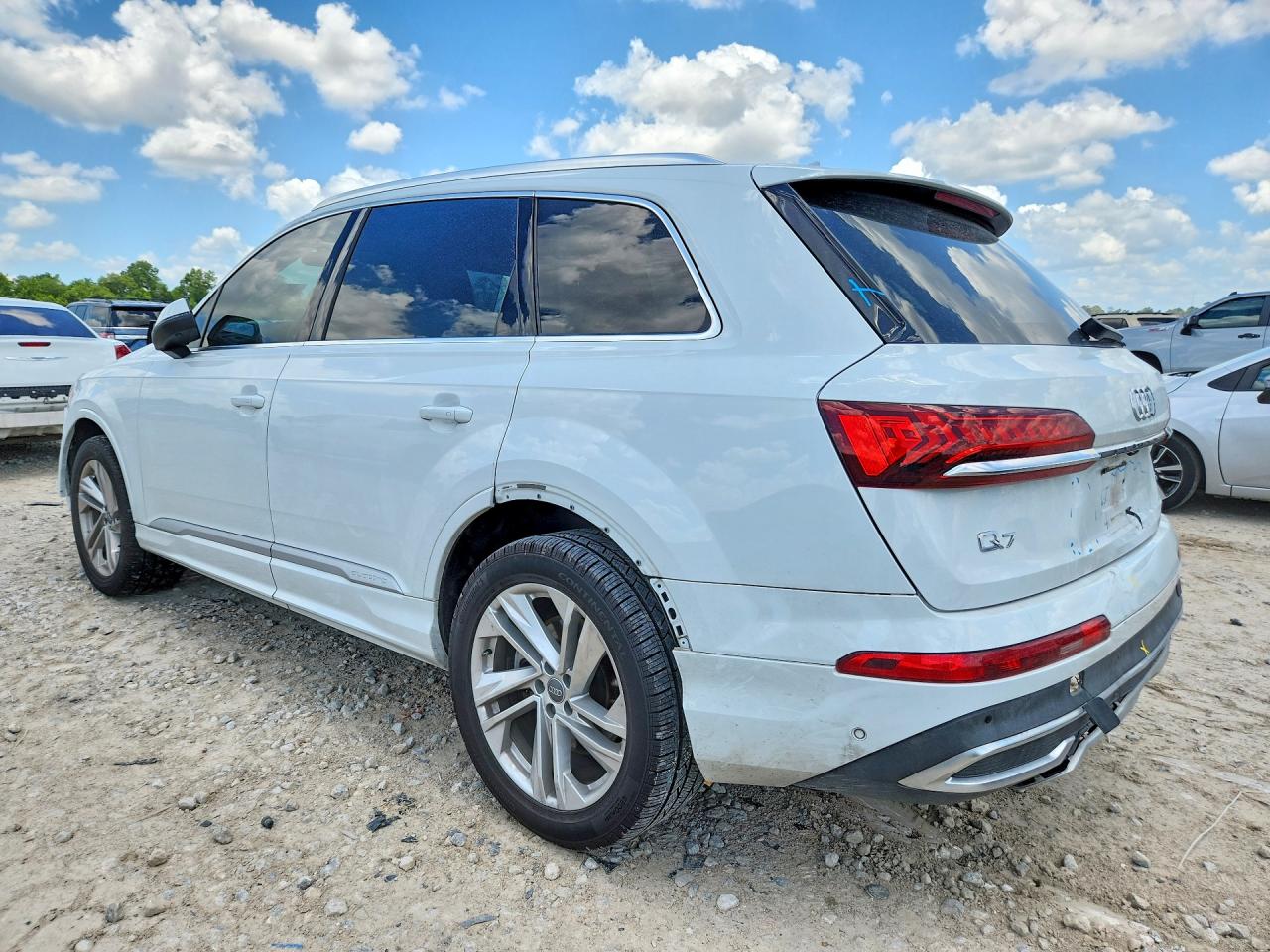 2020 AUDI Q7 quattro Premium Plus