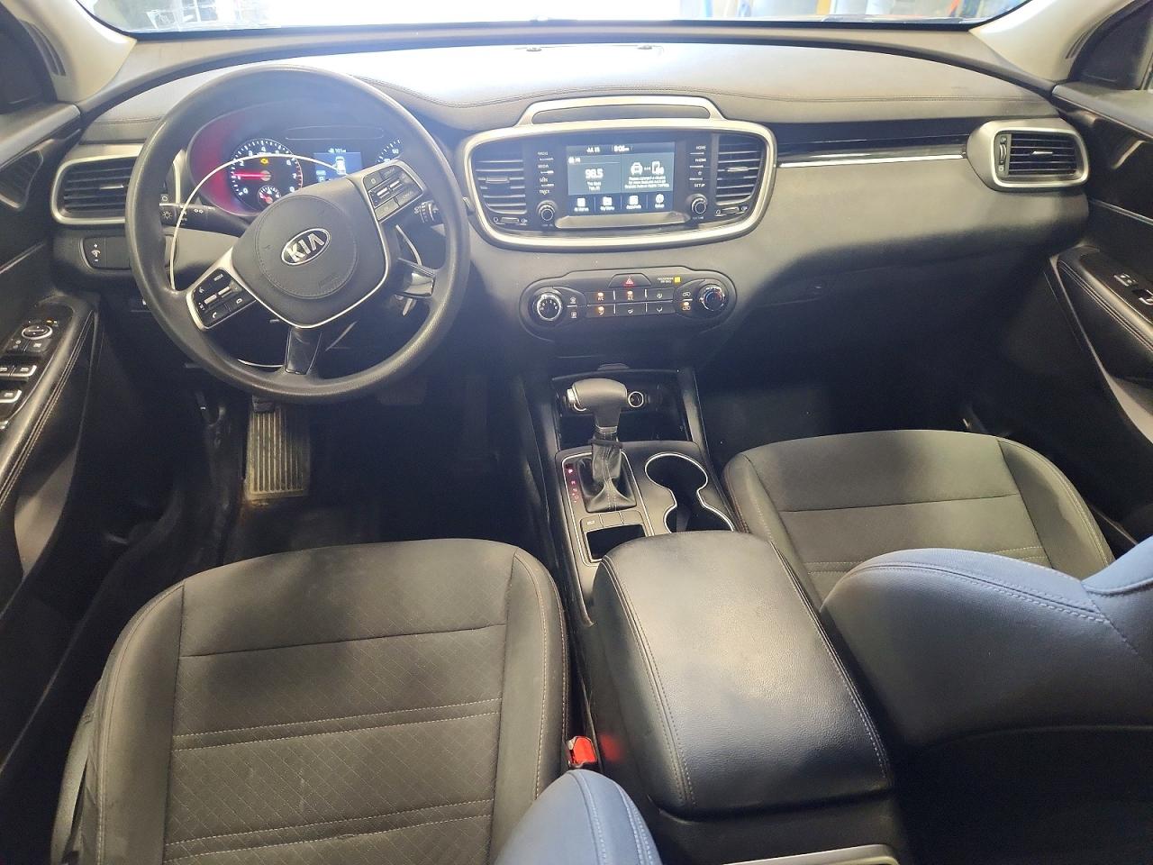2020 KIA SORENTO L, LX, S