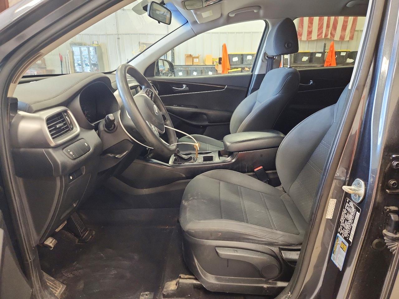 2020 KIA SORENTO L, LX, S