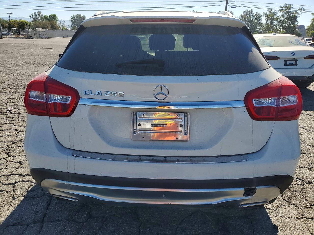 2017 MERCEDES-BENZ GLA GLA250