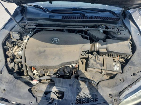 2016 ACURA TLX V6 — Engine bay