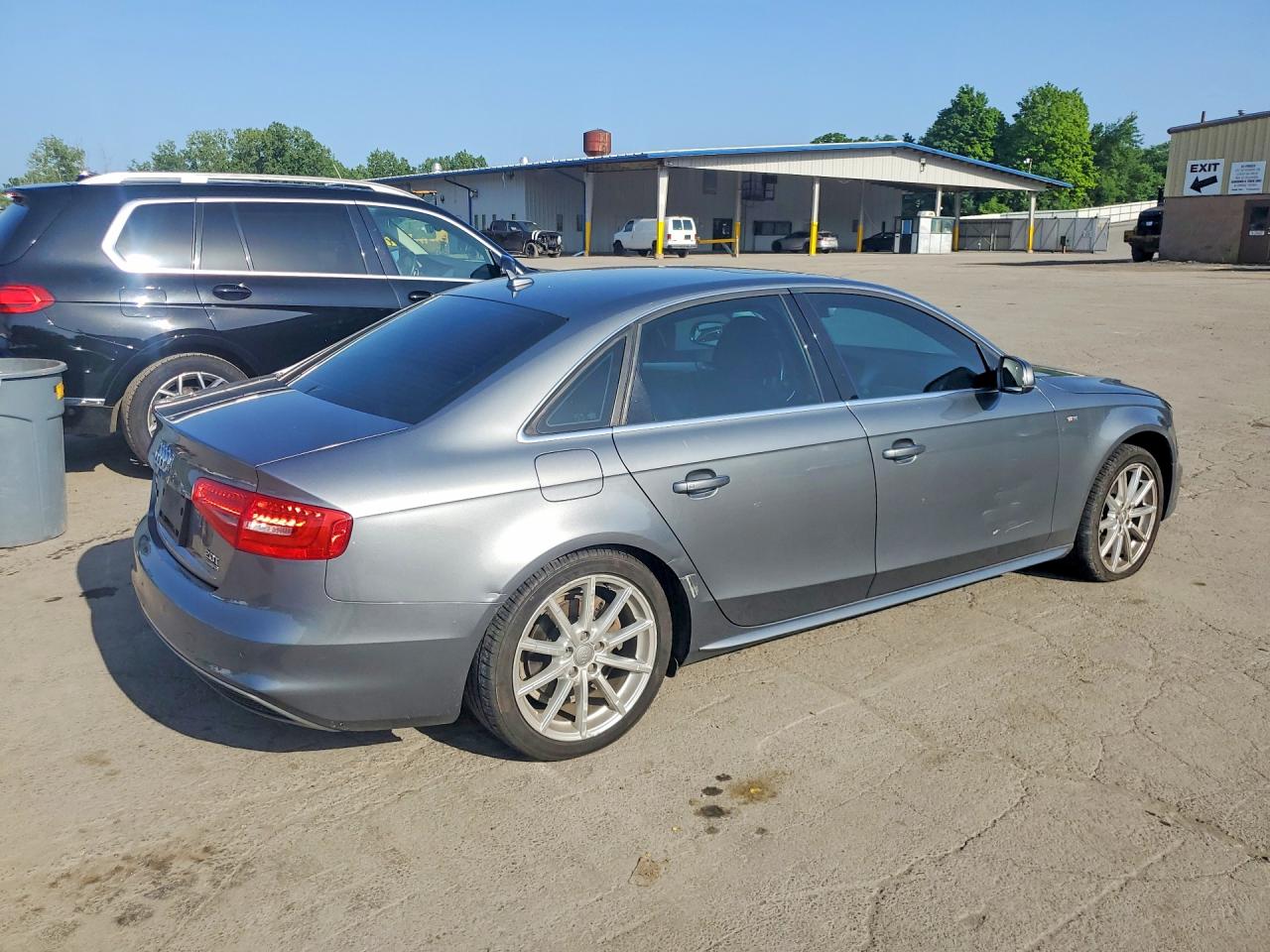 2016 AUDI A4