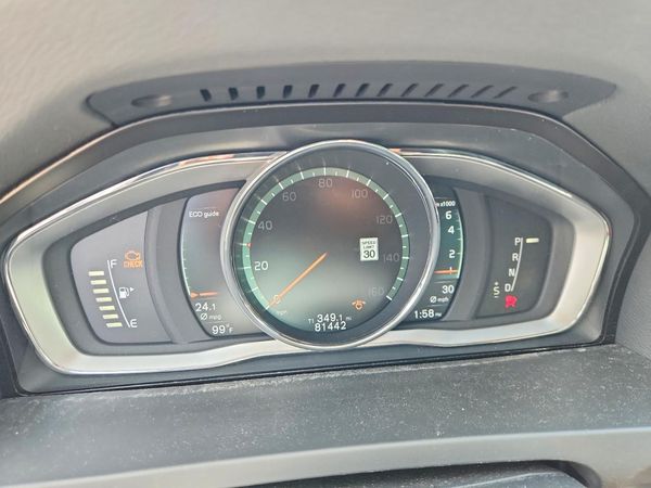 2017 VOLVO S60 Platinum