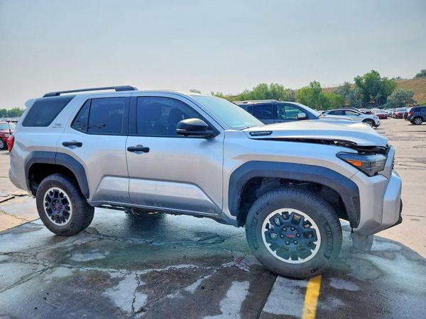 2025 TOYOTA 4RUNNER