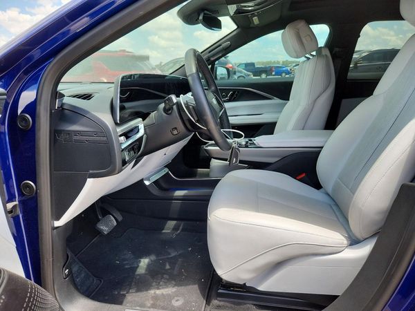 2024 CADILLAC LYRIQ