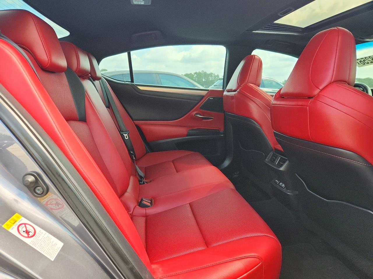 2019 LEXUS ES 350