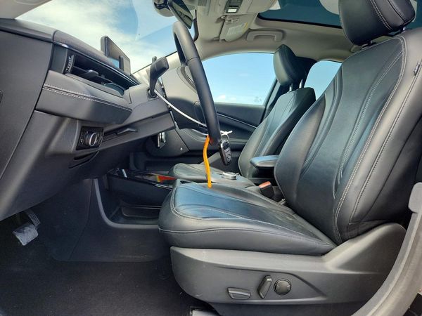 2023 FORD MUSTANG Premium