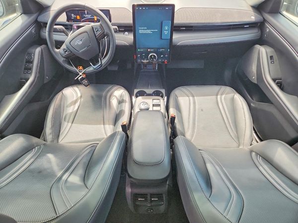 2023 FORD MUSTANG Premium