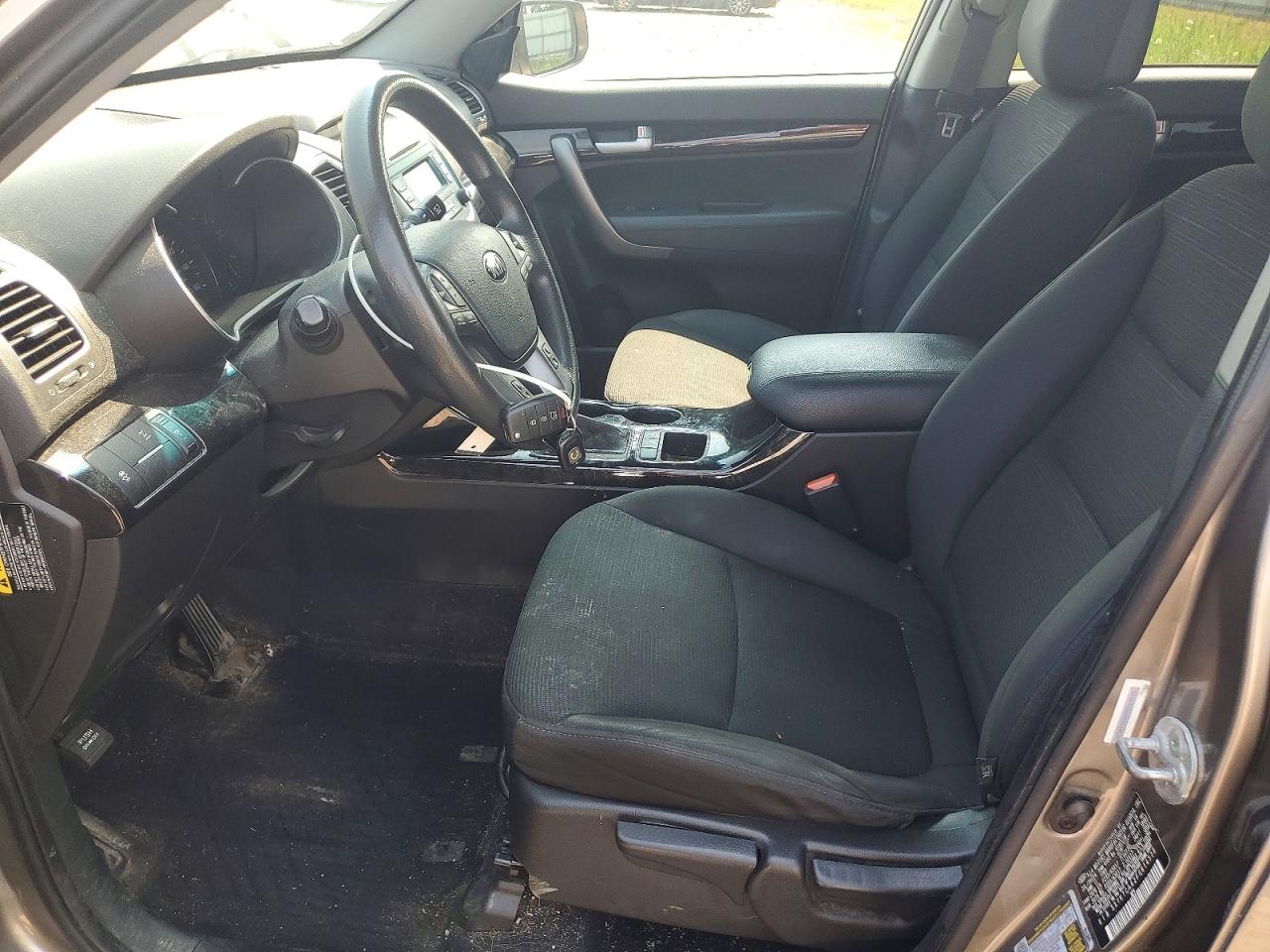 2015 KIA SORENTO GL