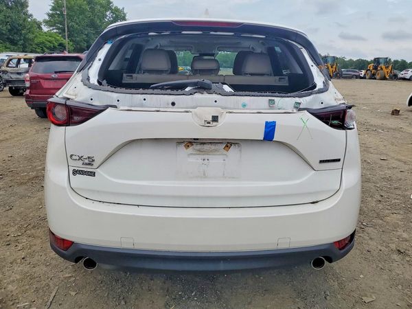 2020 MAZDA CX-5 Touring